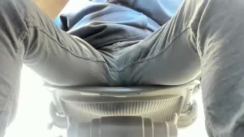 idfunguy2023 online show from November 2, 2025, 11:18 pm