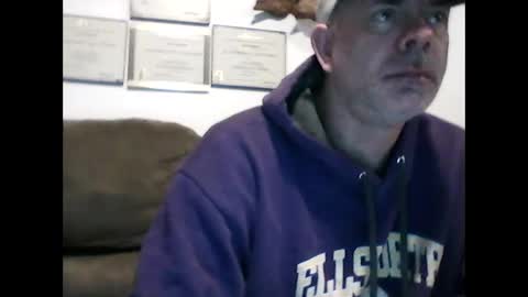 Snapshot of idkwhyidothis348732 chatting on February 3, 2025, 12:14 pm idkwhyidothis348732 online show from February 3, 2025, 12:14 pm