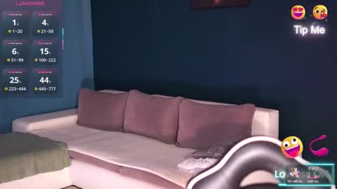 Little Flower online show from November 13, 2025, 3:55 pm