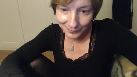 Snapshot of ifk_donkeysfr chatting on September 16, 2025, 5:58 pm Ifk Donkeys online show from September 16, 2025, 5:58 pm