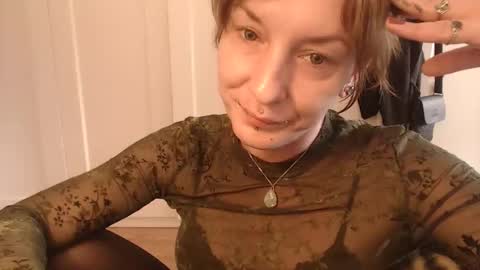 Snapshot of ifk_donkeysfr chatting on September 28, 2025, 9:47 am Ifk Donkeys online show from September 28, 2025, 9:47 am