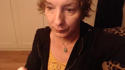 Snapshot of ifk_donkeysfr chatting on October 12, 2025, 6:18 pm Ifk Donkeys online show from October 12, 2025, 6:18 pm