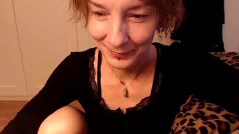 Snapshot of ifk_donkeysfr chatting on October 18, 2025, 5:21 am Ifk Donkeys online show from October 18, 2025, 5:21 am