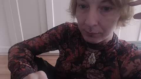 Snapshot of ifk_donkeysfr chatting on November 11, 2025, 10:26 am Ifk Donkeys online show from November 11, 2025, 10:26 am