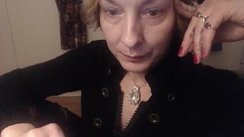 Snapshot of ifk_donkeysfr chatting on November 12, 2025, 3:01 pm Ifk Donkeys online show from November 12, 2025, 3:01 pm