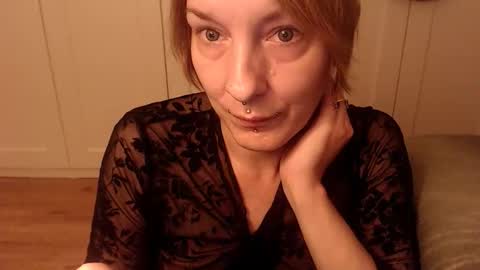 Snapshot of ifk_donkeysfr chatting on November 15, 2025, 4:58 pm Ifk Donkeys online show from November 15, 2025, 4:58 pm