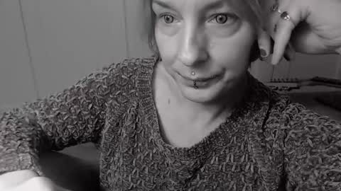 Snapshot of ifk_donkeysfr chatting on November 26, 2025, 5:36 pm Ifk Donkeys online show from November 26, 2025, 5:36 pm