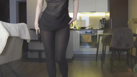 Belle online show from February 12, 2025, 3:27 pm