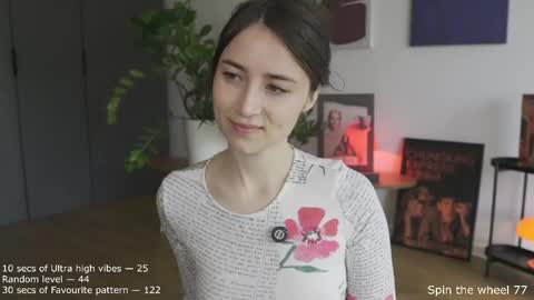Snapshot of ifyouleave chatting on May 14, 2026, 9:27 am Belle online show from May 14, 2026, 9:27 am