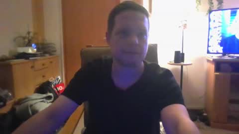 Snapshot of igaveyoupower chatting on February 9, 2025, 1:00 am igaveyoupower online show from February 9, 2025, 1:00 am