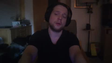 Snapshot of igaveyoupower chatting on February 27, 2025, 1:07 pm igaveyoupower online show from February 27, 2025, 1:07 pm