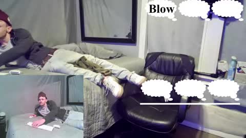 Snapshot of igetherwetter chatting on December 26, 2024, 10:05 am Amiri Roue online show from December 26, 2024, 10:05 am