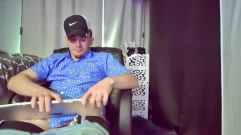 Snapshot of igetherwetter chatting on February 16, 2025, 1:05 pm Amiri Roue online show from February 16, 2025, 1:05 pm