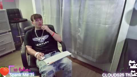 Snapshot of igetherwetter chatting on March 3, 2025, 7:54 am Amiri Roue online show from March 3, 2025, 7:54 am