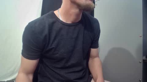 Snapshot of igetherwetter chatting on October 30, 2025, 8:05 am Amiri Roue online show from October 30, 2025, 8:05 am