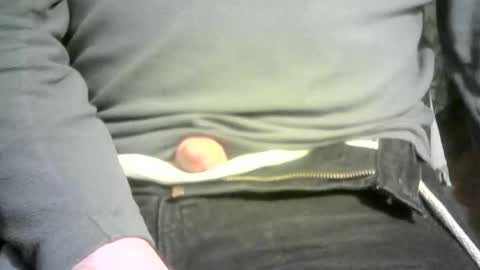 ignoredlittlestloser online show from January 6, 2026, 10:08 am