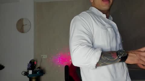 Snapshot of igor_scott chatting on December 13, 2024, 2:10 am Igor scott online show from December 13, 2024, 2:10 am