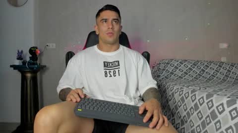 Snapshot of igor_scott chatting on January 7, 2025, 1:59 am Igor scott online show from January 7, 2025, 1:59 am