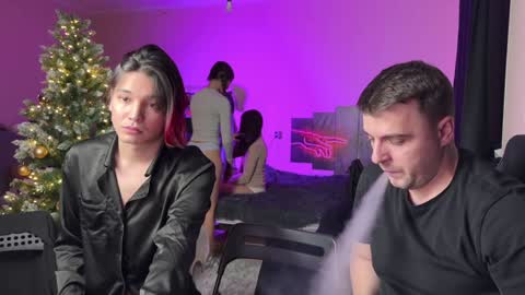 Julia and Mira online show from December 25, 2024, 3:17 pm