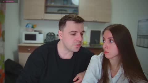 Julia and Mira online show from February 26, 2025, 5:50 pm