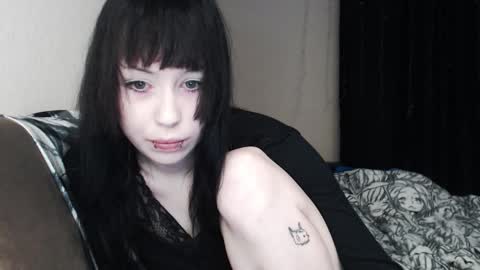 Snapshot of iiiiiiis chatting on January 5, 2026, 5:27 pm iiiiiiis online show from January 5, 2026, 5:27 pm