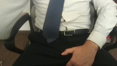 Snapshot of ikeresba chatting on June 19, 2026, 11:03 am ikeresba online show from June 19, 2026, 11:03 am