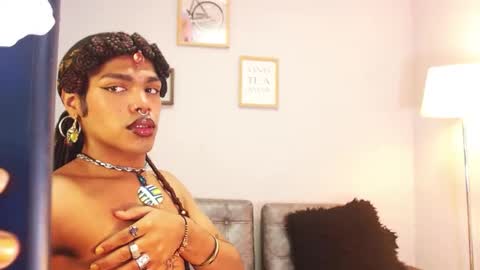 Snapshot of ile_matamba chatting on October 13, 2025, 3:45 pm ile_matamba online show from October 13, 2025, 3:45 pm