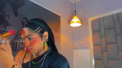 Snapshot of ile_matamba chatting on November 18, 2025, 12:20 pm ile_matamba online show from November 18, 2025, 12:20 pm