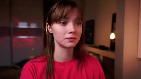 ileanacampbel online show from November 6, 2025, 5:08 am