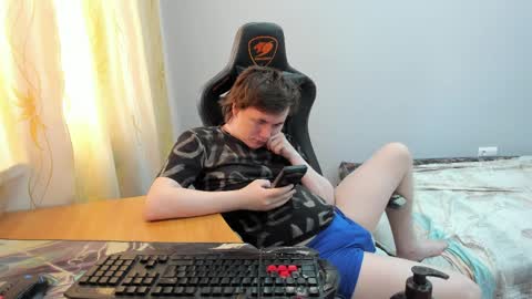 iliaskris online show from April 2, 2026, 5:16 am