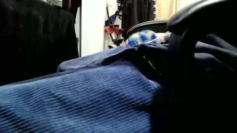 iliketofuck1975 online show from December 1, 2025, 7:46 am