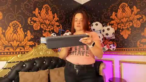Snapshot of iliy_pervertedx chatting on June 30, 2026, 11:33 am LILY online show from June 30, 2026, 11:33 am