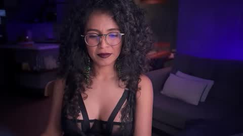 Snapshot of illaroom chatting on January 16, 2026, 10:03 pm Kloe online show from January 16, 2026, 10:03 pm