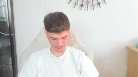 Snapshot of illusions888 chatting on March 10, 2026, 6:29 am D-Illusion online show from March 10, 2026, 6:29 am