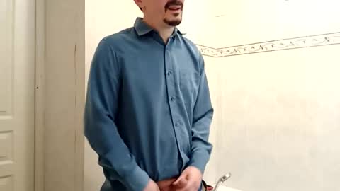 Snapshot of ilovecuteguy79 chatting on March 18, 2026, 6:38 am ilovecuteguy79 online show from March 18, 2026, 6:38 am