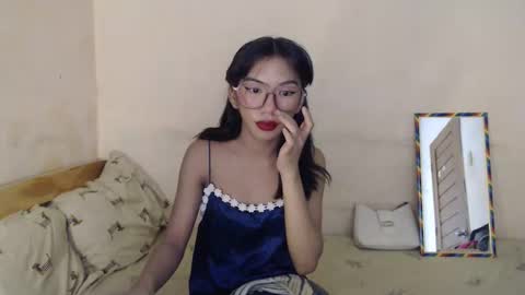Snapshot of iloveyou28xx chatting on February 16, 2026, 4:03 pm CALL ME JEN YOUR SWEET GIRL 3 online show from February 16, 2026, 4:03 pm