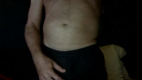 Snapshot of iluvallblakchicks3 chatting on December 17, 2025, 3:29 pm iluvallblakchicks3 online show from December 17, 2025, 3:29 pm