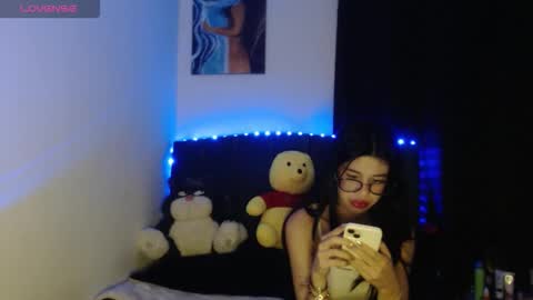 Snapshot of ily_bea chatting on January 11, 2026, 12:59 am Ily Bea online show from January 11, 2026, 12:59 am