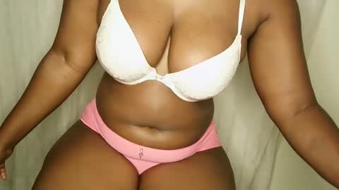 Snapshot of im7740 chatting on February 9, 2026, 4:05 am im7740 online show from February 9, 2026, 4:05 am