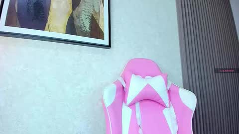 Snapshot of im__hanna chatting on February 11, 2026, 5:18 pm hanna online show from February 11, 2026, 5:18 pm