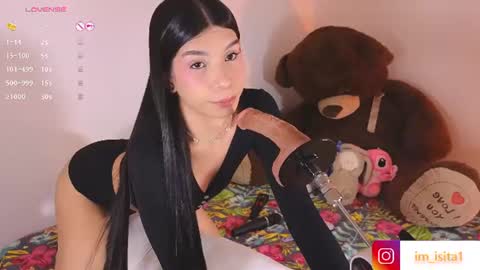 Snapshot of im__isabella chatting on July 2, 2026, 3:23 am Isa Vasquez online show from July 2, 2026, 3:23 am