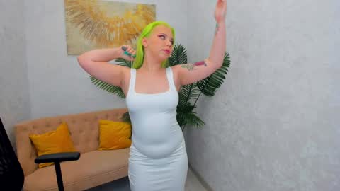 Roxy online show from January 10, 2025, 11:29 pm