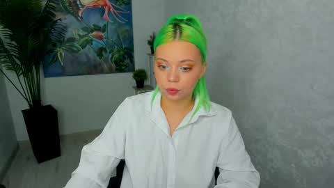 Snapshot of im__youre_sunshine chatting on February 8, 2026, 7:17 pm Roxy online show from February 8, 2026, 7:17 pm