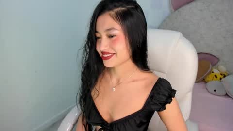 Atenea online show from March 19, 2026, 8:57 pm