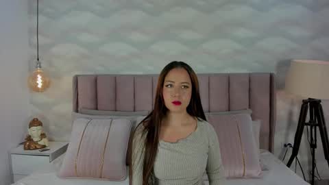 Caro   online show from December 15, 2025, 4:17 am