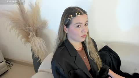 DAHLIA online show from May 16, 2026, 9:13 pm