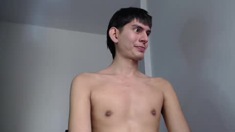 Snapshot of im_davo23 chatting on December 22, 2025, 2:47 pm Davo online show from December 22, 2025, 2:47 pm