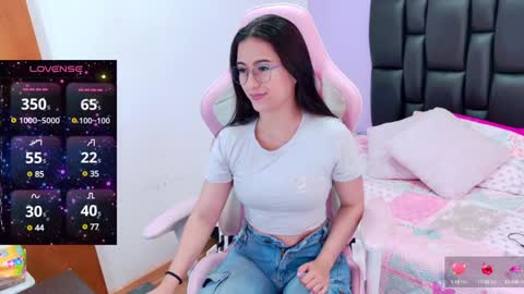 Eliza online show from February 1, 2025, 11:43 am