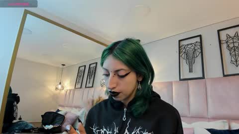  Im Gaia online show from November 30, 2025, 12:31 pm