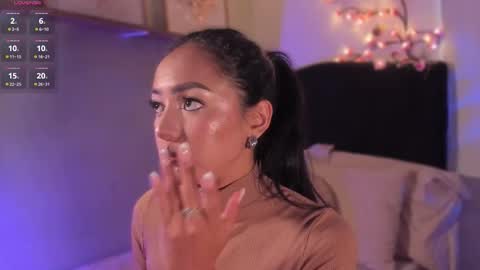 Snapshot of im_isabellaa chatting on November 21, 2025, 8:29 pm Isa online show from November 21, 2025, 8:29 pm